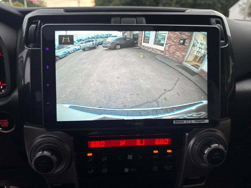 Used 2011 Toyota 4Runner Limited AWD/4WD image 26