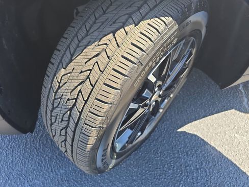 New 2026 Chevrolet Traverse LT w/ Sun and Wheel Package image 34