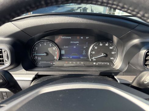 Used 2020 Ford Explorer XLT w/ Equipment Group 202A AWD/4WD image 10