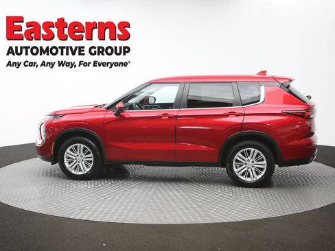 Used 2024 Mitsubishi Outlander ES AWD/4WD image 60
