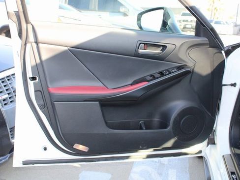 Certified 2024 Lexus IS 300 F Sport image 11