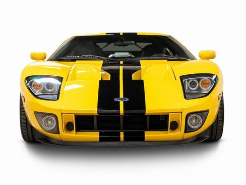 Used 2005 Ford GT image 7