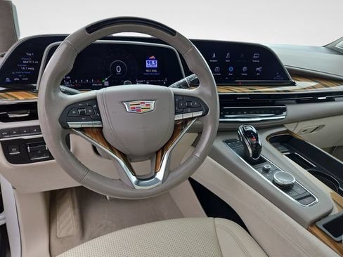 Certified 2023 Cadillac Escalade Premium Luxury Platinum w/ LPO, Radiant Package AWD/4WD image 23