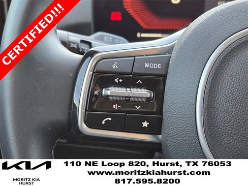 Certified 2025 Kia Sorento EX w/ Panoramic Sunroof Package image 28