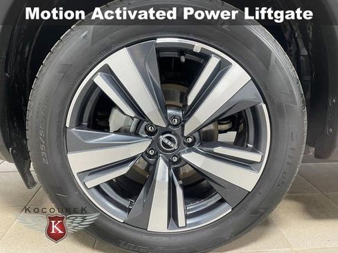 Used 2023 Nissan Rogue SL w/ SL Premium Package AWD/4WD image 8