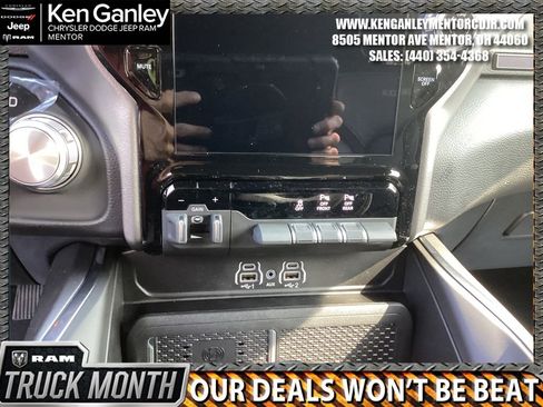 New 2026 RAM 1500 Laramie AWD/4WD image 12