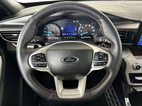 Used 2024 Ford Explorer Timberline w/ Timberline Technology Package AWD/4WD image 12