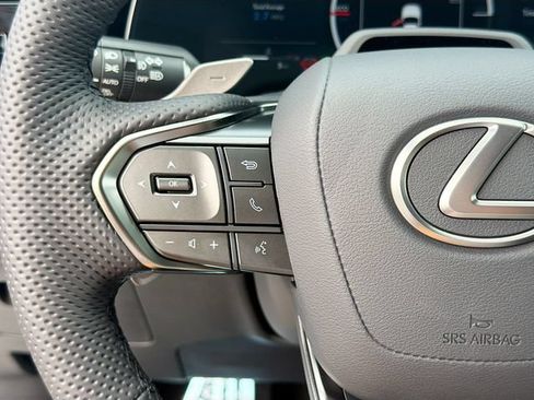 New 2026 Lexus TX 500h AWD image 39