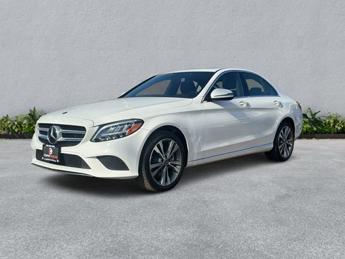 Used 2020 Mercedes-Benz C 300 4MATIC Sedan image 2