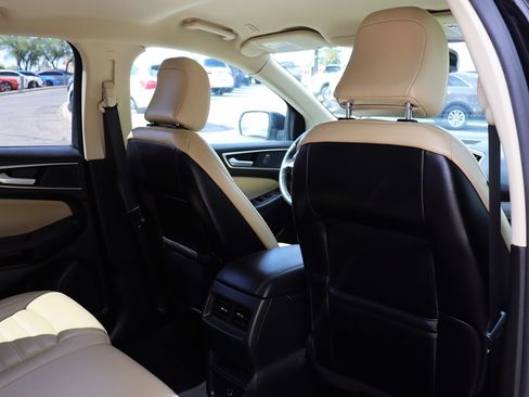 Used 2021 Ford Edge SEL w/ Cargo Accessory Package AWD/4WD image 28