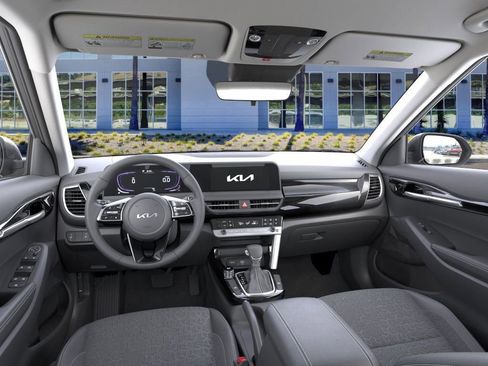 New 2026 Kia Seltos S image 14