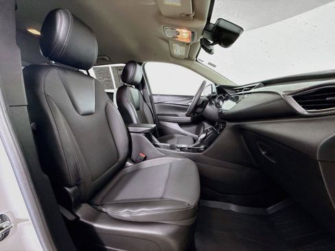 Used 2022 Buick Encore GX Select w/ Sport Touring Package AWD/4WD image 27