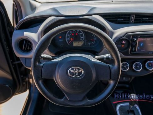 Used 2015 Toyota Yaris L FWD image 12