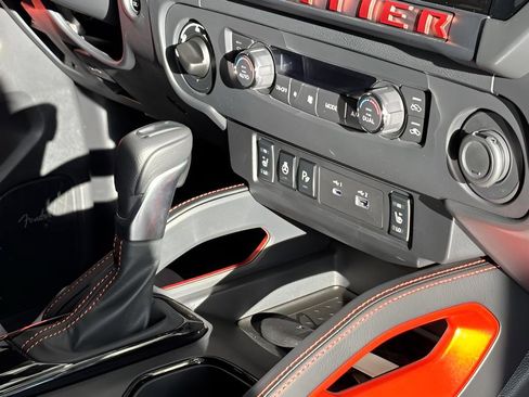 New 2025 Nissan Frontier PRO-4X w/ Pro Premium Package image 14