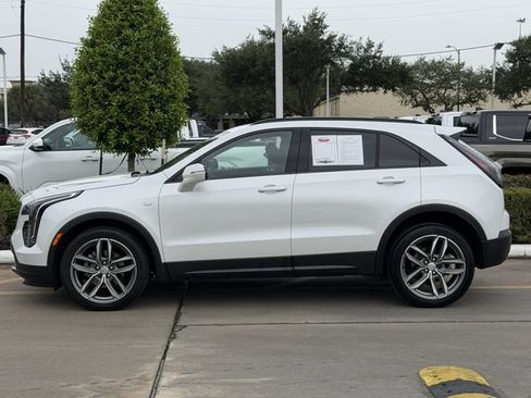 Used 2023 Cadillac XT4 Sport FWD image 4