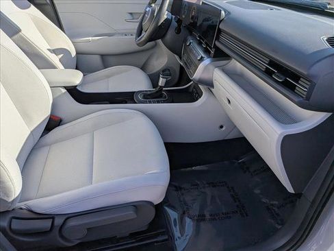 Used 2024 Hyundai Kona SEL FWD image 19