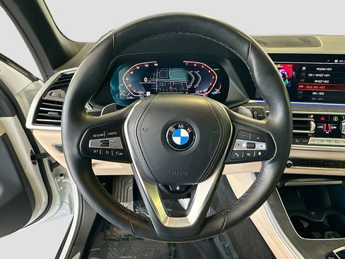 Used 2022 BMW X5 sDrive40i w/ Premium Package RWD image 10