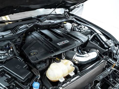 Used 2021 Ford Mustang GT RWD image 29