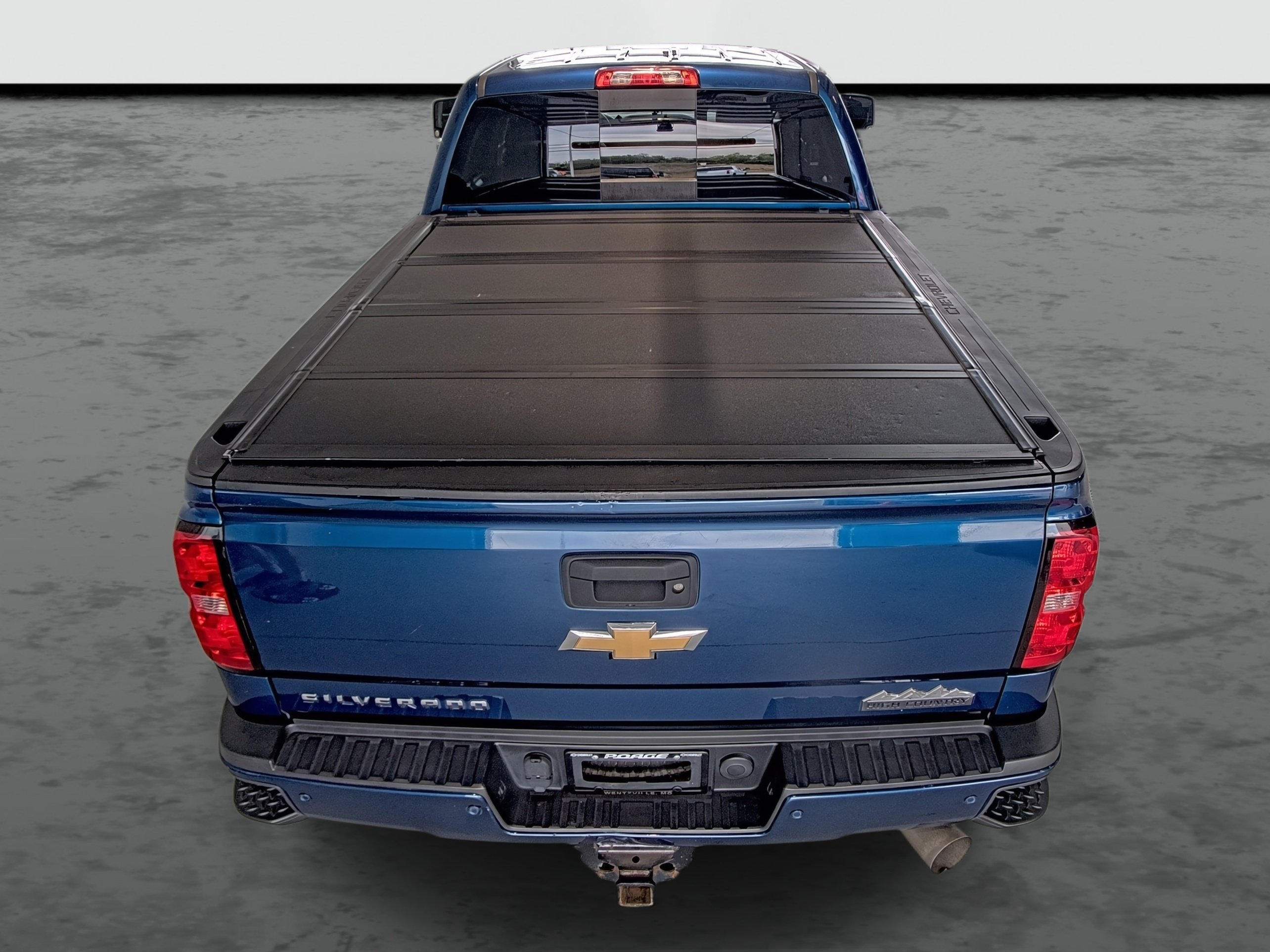 Used 2017 Chevrolet Silverado 2500 High Country w/ Duramax Plus Package AWD/4WD image 3