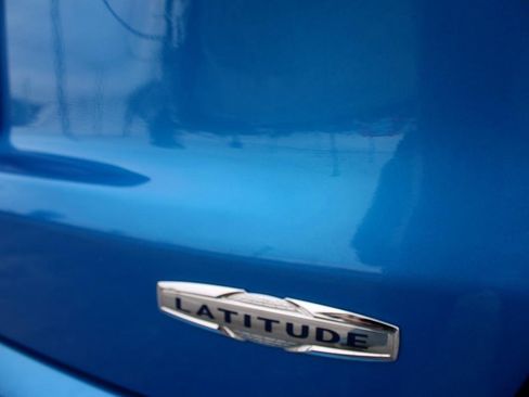 Used 2022 Jeep Compass Latitude image 24