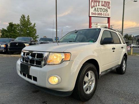 Used 2012 Ford Escape XLT image 9