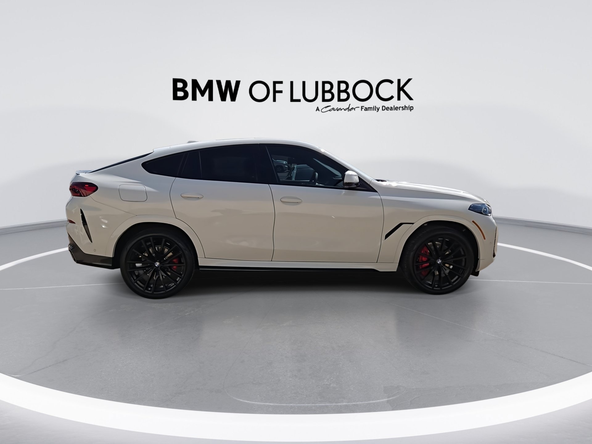 New 2027 BMW X6 xDrive40i w/ Climate Comfort Package AWD/4WD image 9