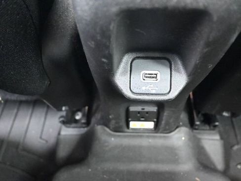 Used 2022 Jeep Renegade Altitude w/ Sun/Sound Group image 32