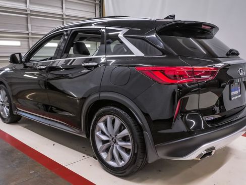 Used 2020 INFINITI QX50 Luxe FWD image 8