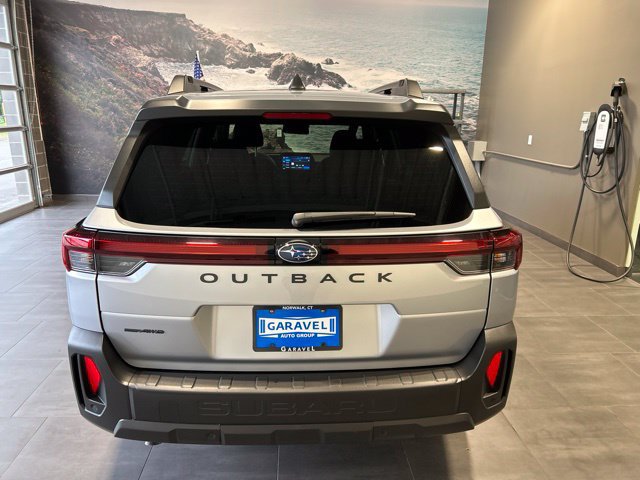 Used 2026 Subaru Outback Premium AWD/4WD image 32