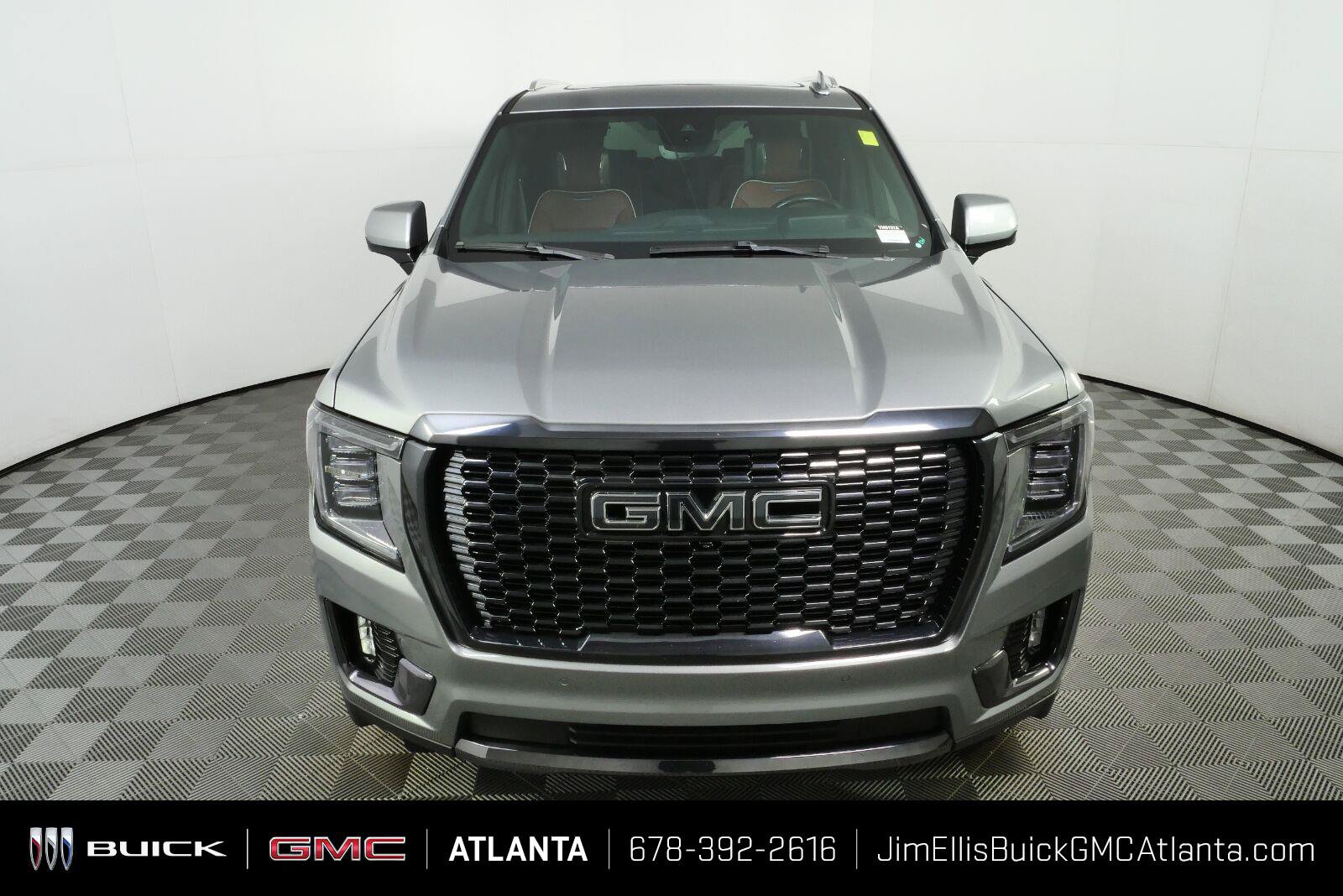 Certified 2023 GMC Yukon Denali Ultimate w/ LPO, Floor Liner Package AWD/4WD image 41
