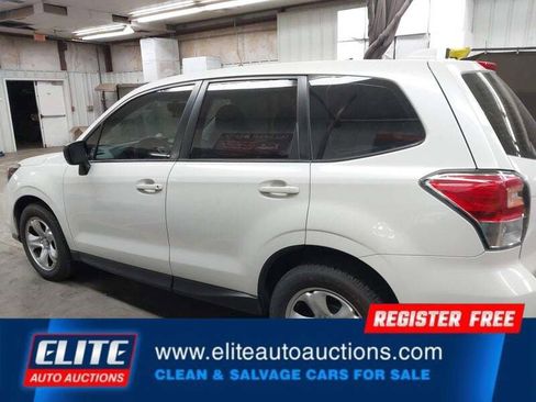 Used 2017 Subaru Forester 2.5i image 27