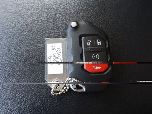 Used 2025 Jeep Wrangler Unlimited Rubicon 4xe w/ Convenience Group AWD/4WD image 34