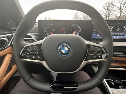 Certified 2025 BMW i4 xDrive40i w/ Premium Package image 16