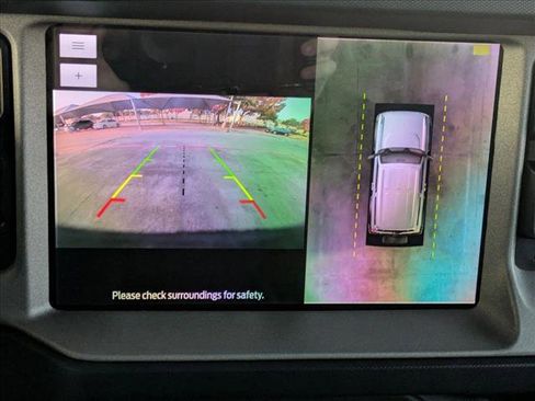 Used 2024 Ford Bronco Outer Banks image 14