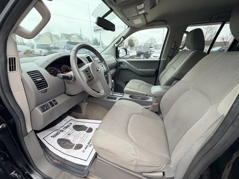 Used 2012 Nissan Frontier SV w/ SV Premium Utility Pkg image 31