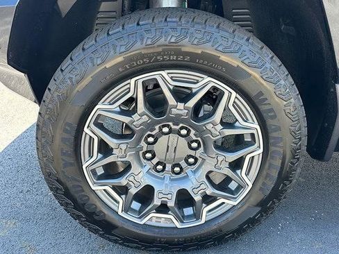 New 2025 GMC Hummer EV 3X image 25