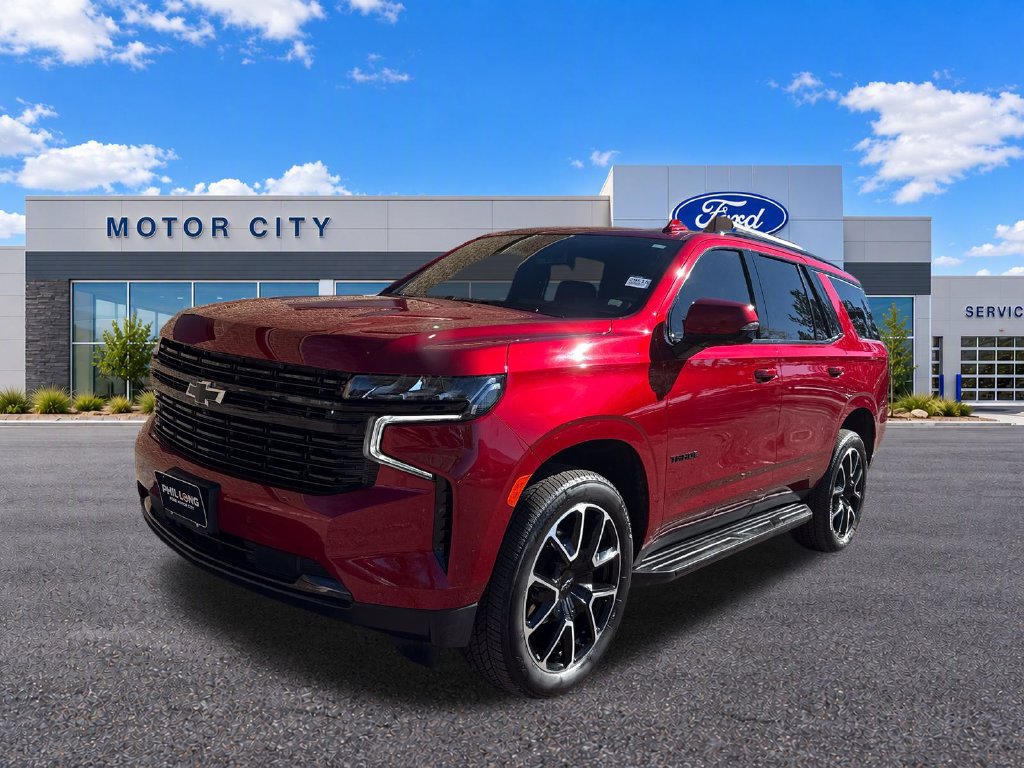 Used 2024 Chevrolet Tahoe RST w/ Luxury Package AWD/4WD image 4