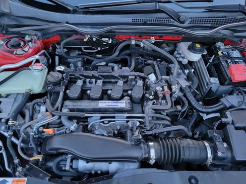Used 2018 Honda Civic Sport image 40