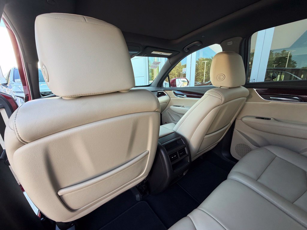 Used 2019 Cadillac XT5 Luxury FWD image 21