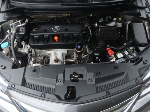 Used 2013 Acura ILX w/ Premium Package image 26