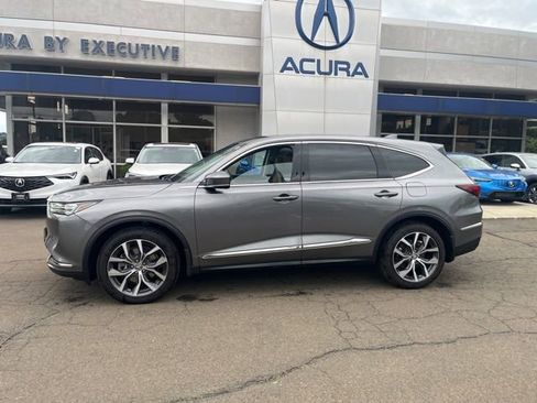 Used 2023 Acura MDX SH-AWD w/ Technology Package image 43