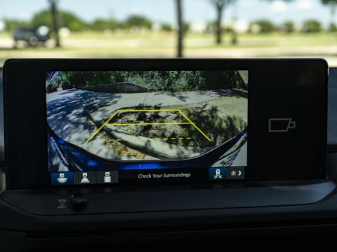 Used 2023 Honda Accord Sport image 25