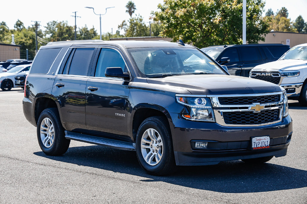 Used 2016 Chevrolet Tahoe LT w/ Luxury Package AWD/4WD image 5