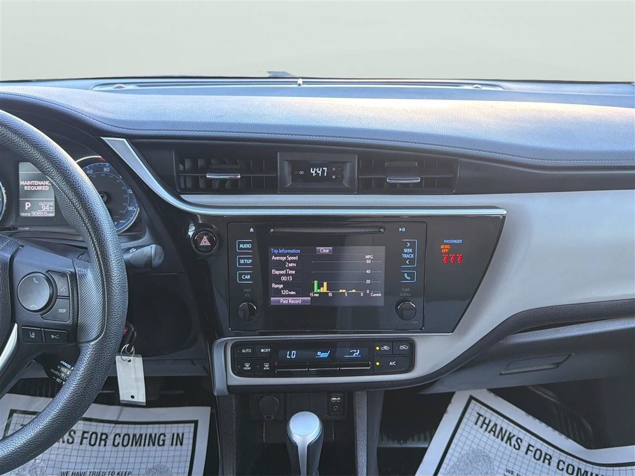 Used 2019 Toyota Corolla LE FWD image 17