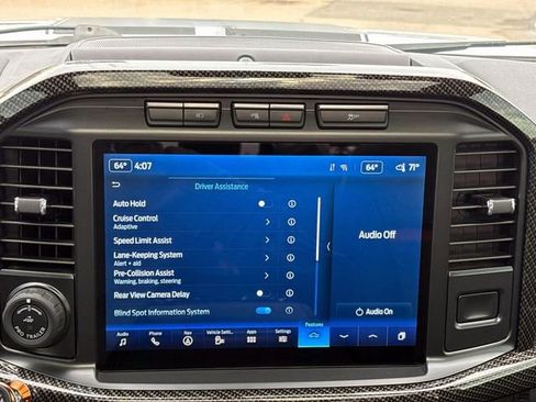 Used 2022 Ford F150 Lariat w/ Equipment Group 502A High image 31