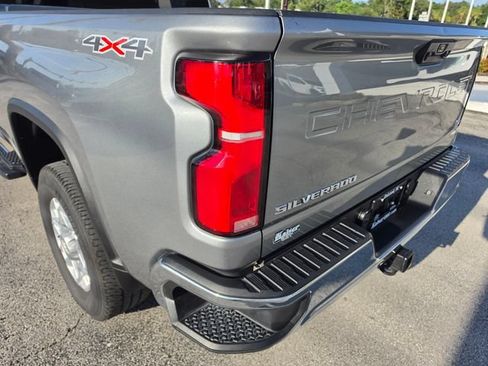 Used 2026 Chevrolet Silverado 2500 LTZ AWD/4WD image 15