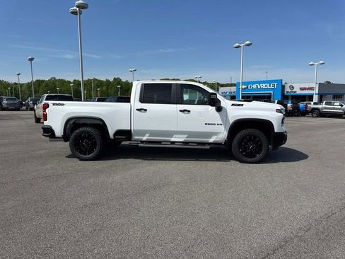 New 2026 Chevrolet Silverado 2500 LT w/ Trail Boss Package AWD/4WD image 3