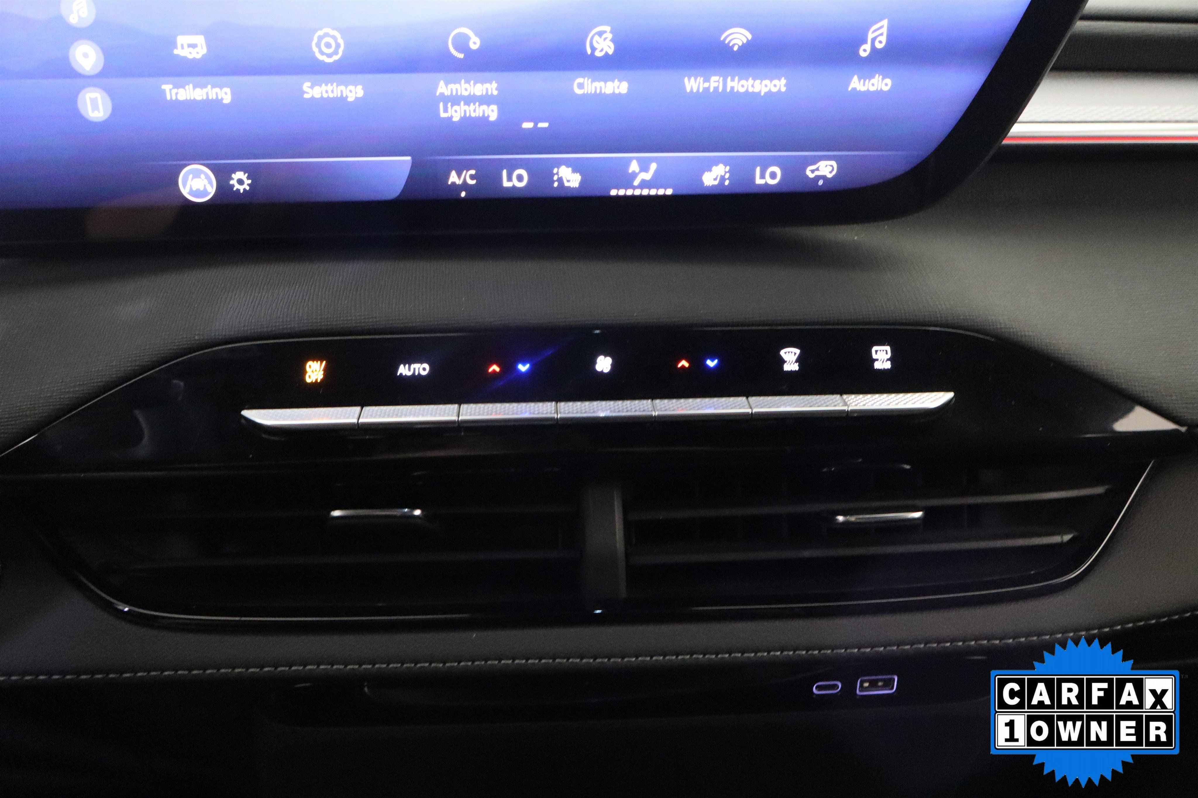 Used 2026 Buick Enclave Sport Touring FWD image 26