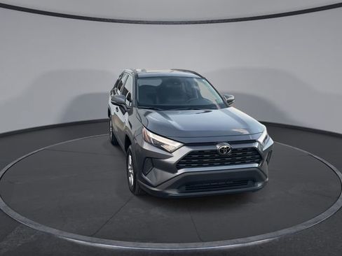 Used 2023 Toyota RAV4 XLE image 5