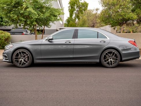 Used 2016 Mercedes-Benz S 550 Sedan image 2